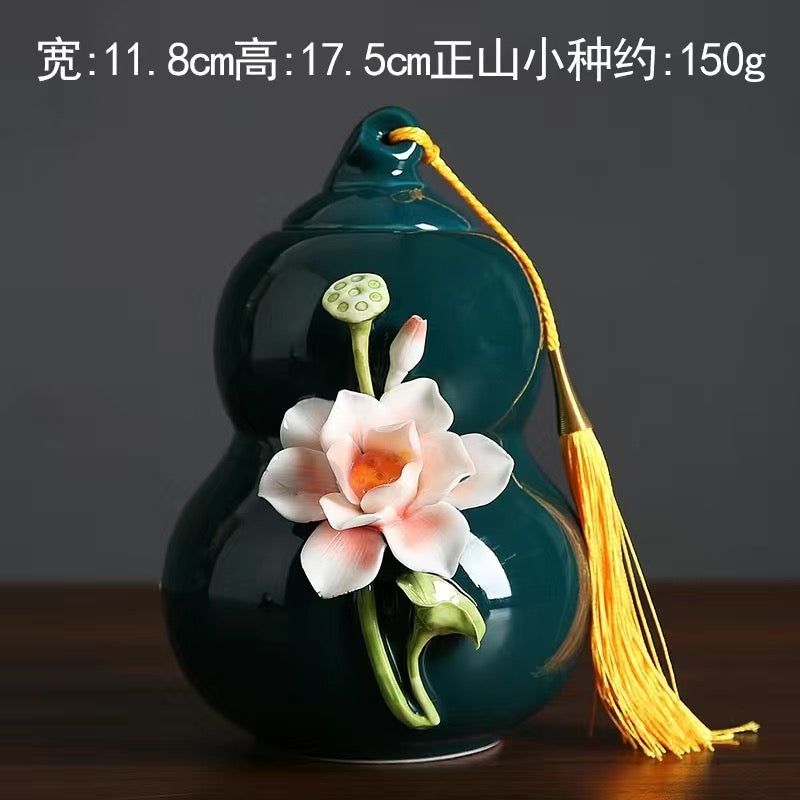 Yuanbao Hand-kneaded Flower Tea Caddy jar