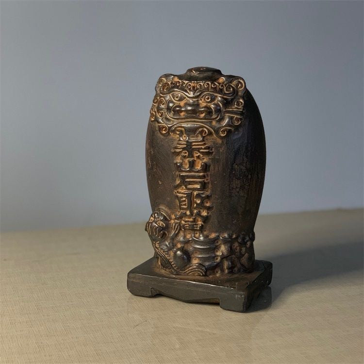 Guochao Chinese-style carved stone dare to be a retro ornament