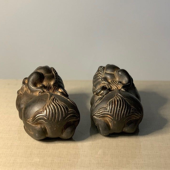 Chinese Vintage Carved Pixiu Ornament