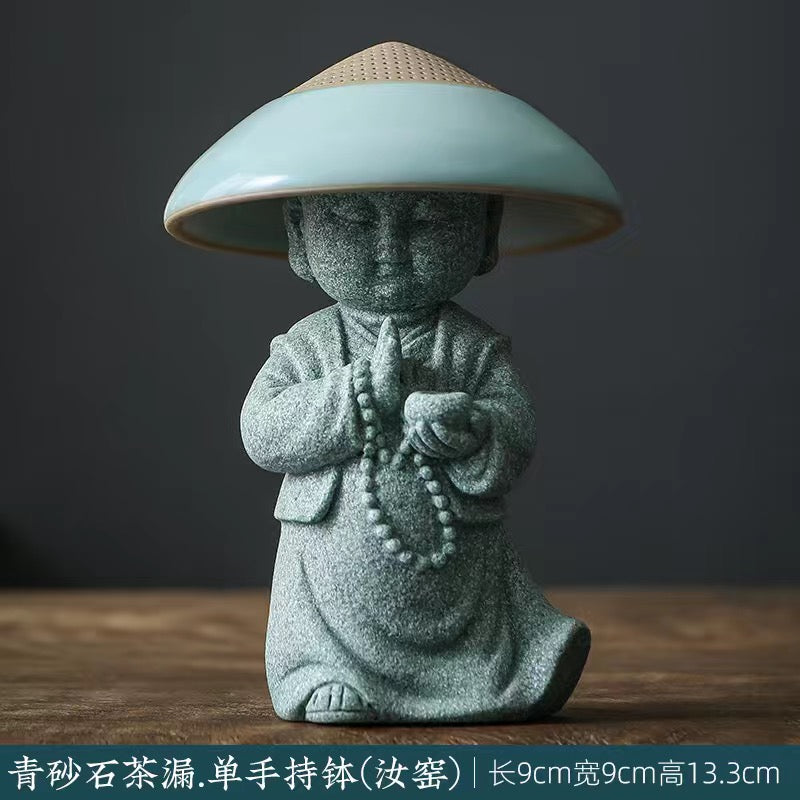 Creative Ru kiln tea pet green sandstone little monk filter decoration Tea pet