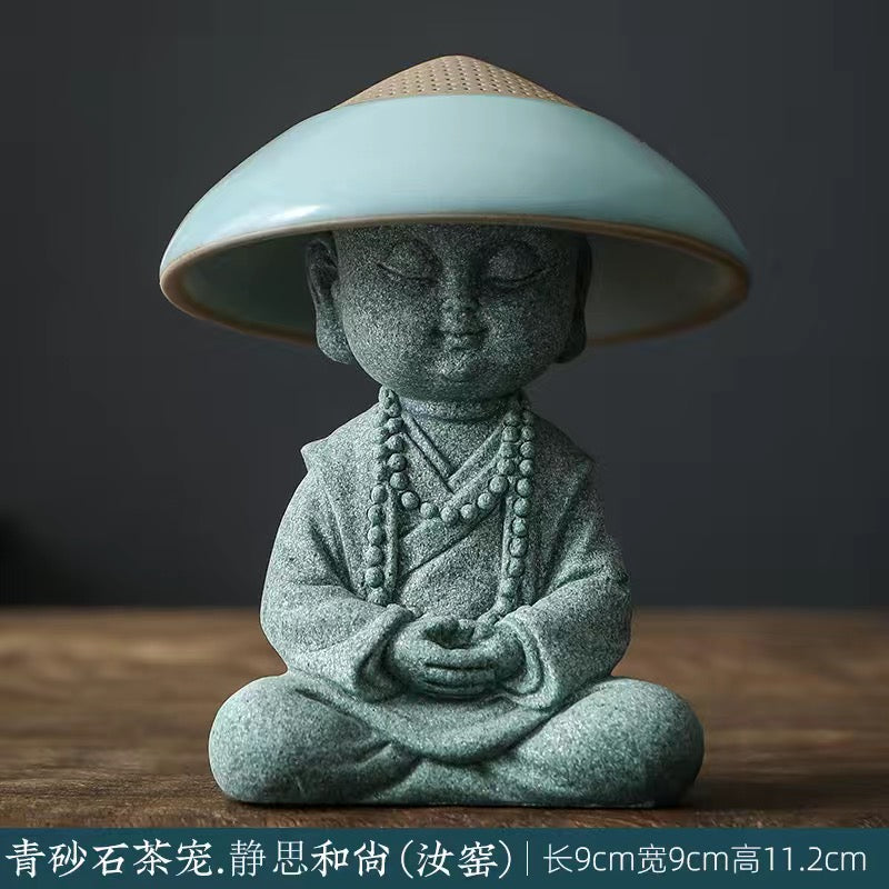 Creative Ru kiln tea pet green sandstone little monk filter decoration Tea pet