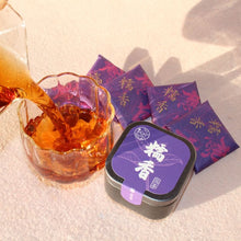 Load image into Gallery viewer, Pu&#39;er tea ripe tea Yunnan aged old Pu&#39;er tea glutinous fragrance Pu&#39;er small square slices
