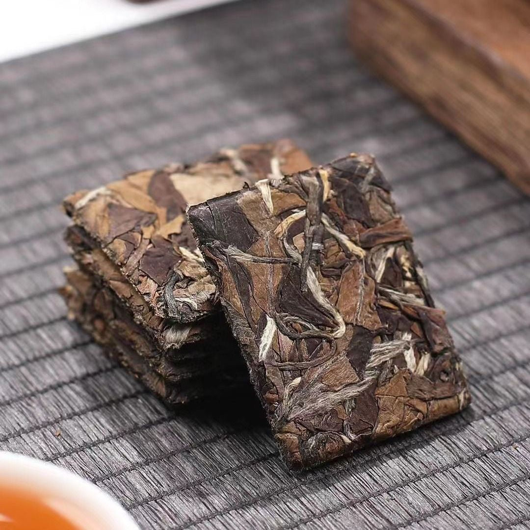 Authentic Fuding White Tea Old White Tea 2010 Alpine Ancient Tree Gongmei Tea