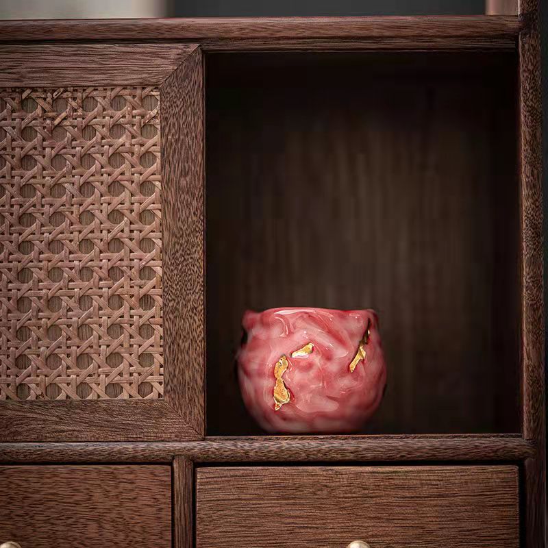 Master Collection--Shino Yaki Red Pomegranate Mater Teacup (M64)