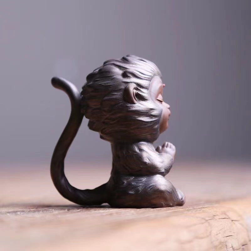 Sun Wukong purple sand fine tea pet ornament