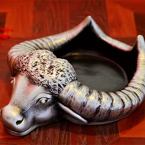 Creative Retro Bull Head Arrogant Ornament Ashtray