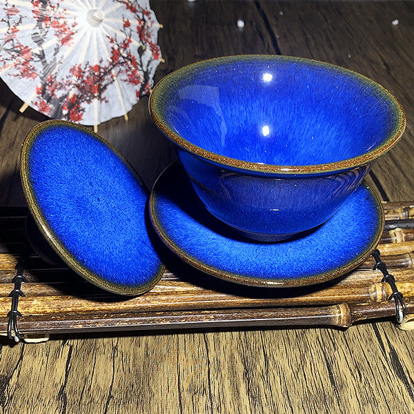 Van Gogh covered bowls of various styles