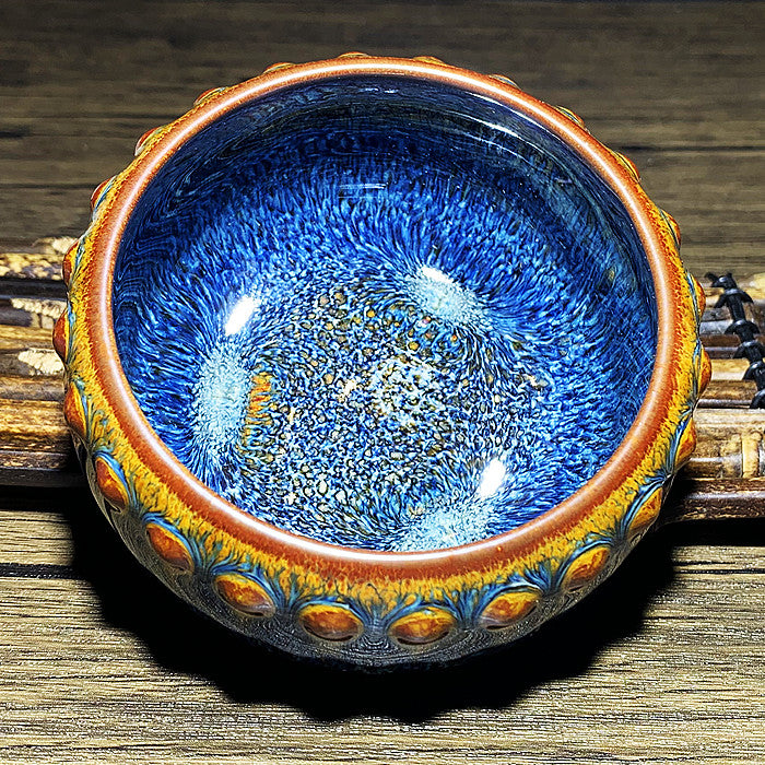 Master Collection---Golden Blue Peacock Van Gogh Drum TeaCup (M206)