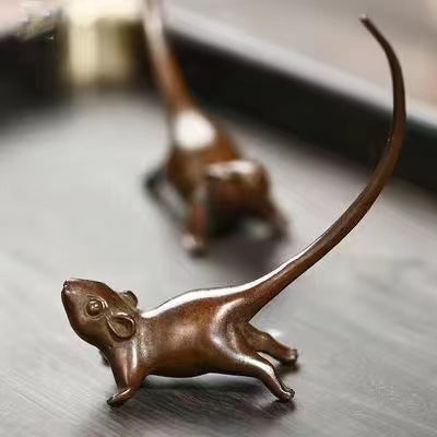 ANTIQUE SOLID BRONZE ornament with long tail rat