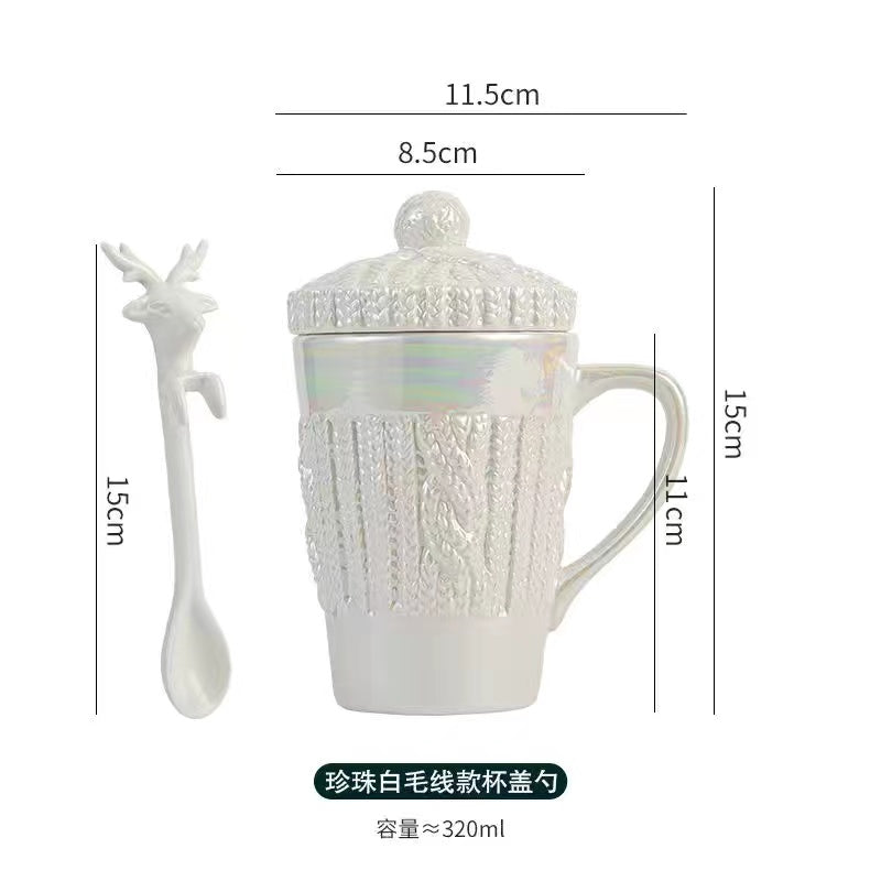 Ceramic spoon with cover, high-value coffee cup, mug