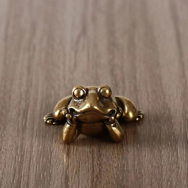 Pure brass solid vintage style frog ornament