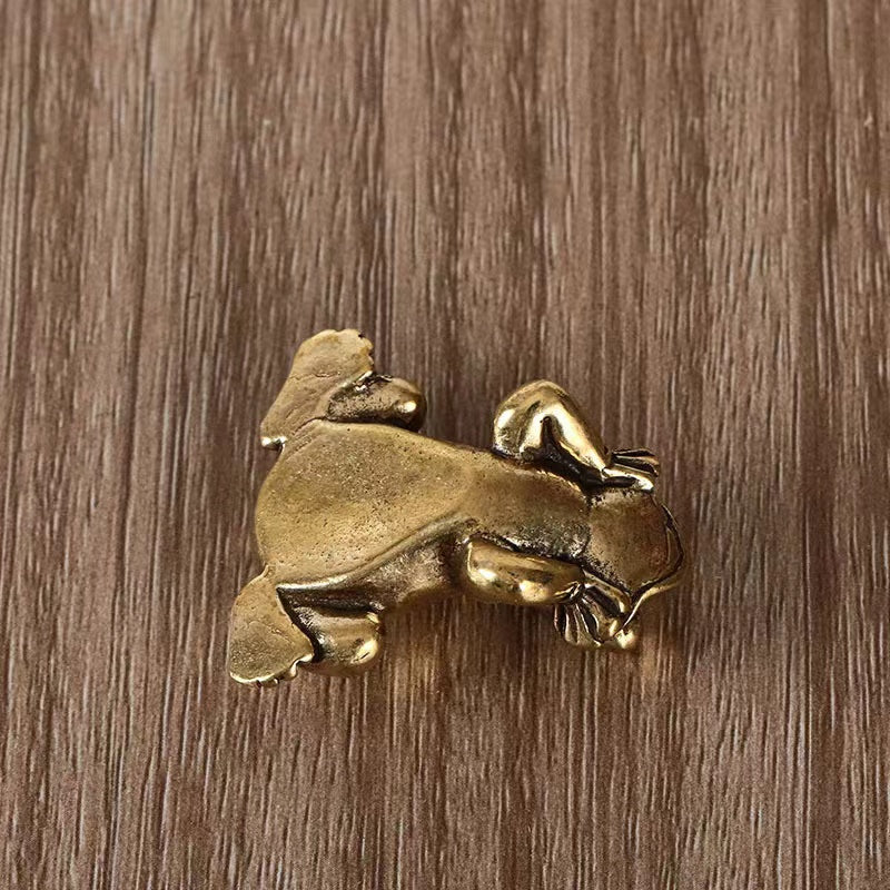 Pure brass solid vintage style frog ornament