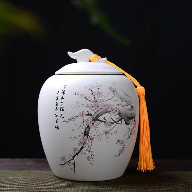 Traditional Pattern Flower Tea jar