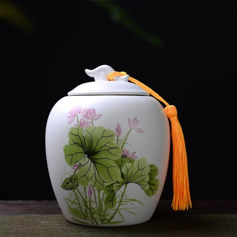 Traditional Pattern Flower Tea jar