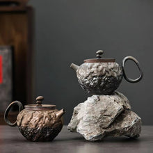 Load image into Gallery viewer, Pure handmade wood-fired iron-fired kiln-fired antique rust glaze kung fu teapot
