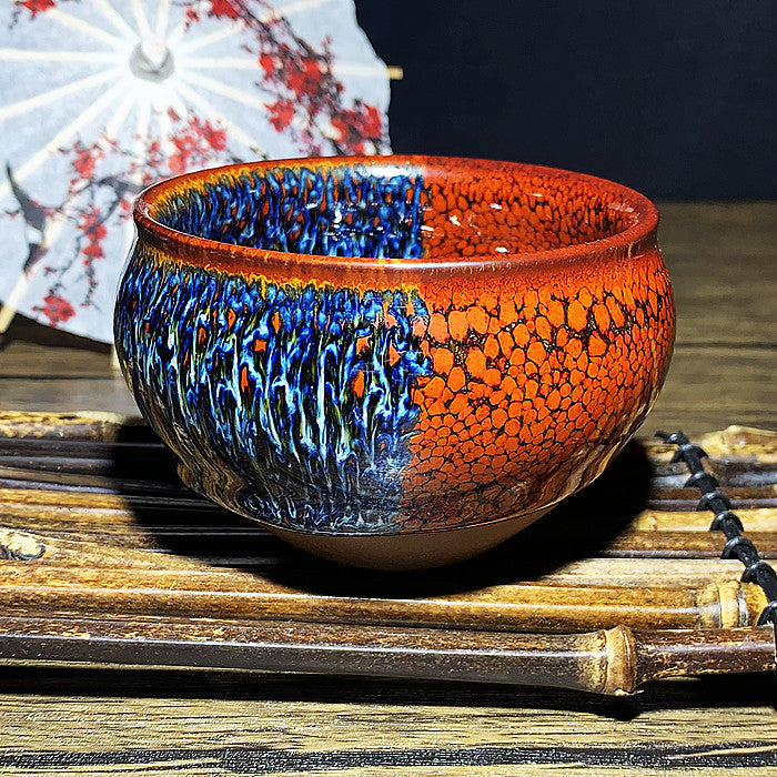 Master Collection-----Van Gogh two color 3D lion Tea cup (M238)