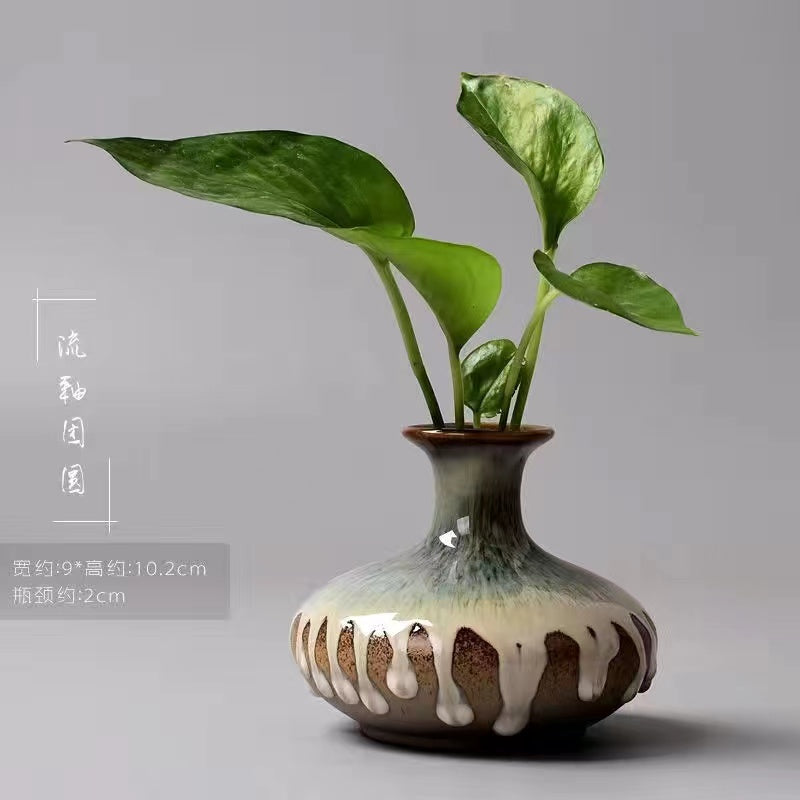 Ceramic vase Ornament