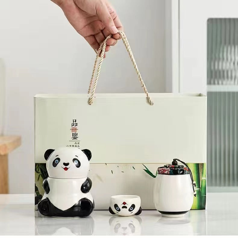 Panda travel suit Tea cup