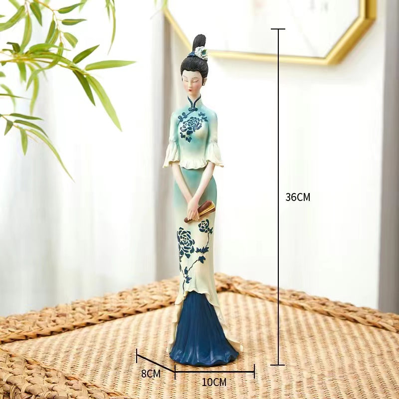 Chinese cheongsam beauty ornament set