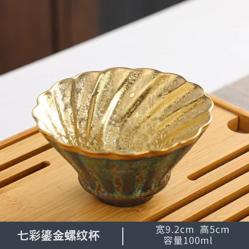 Different Shape Golden Peacock Tea Cup