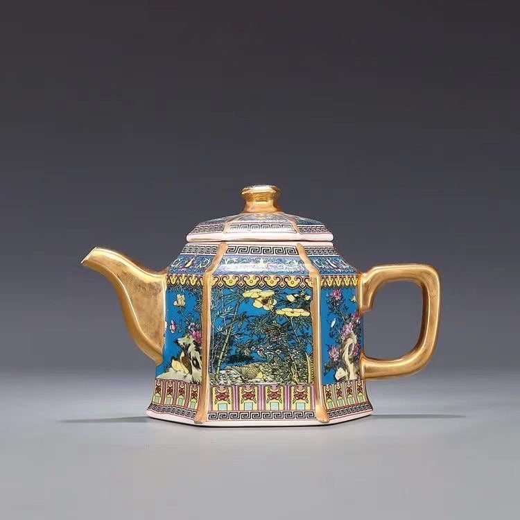 Enamel gilt kungfu Teapot