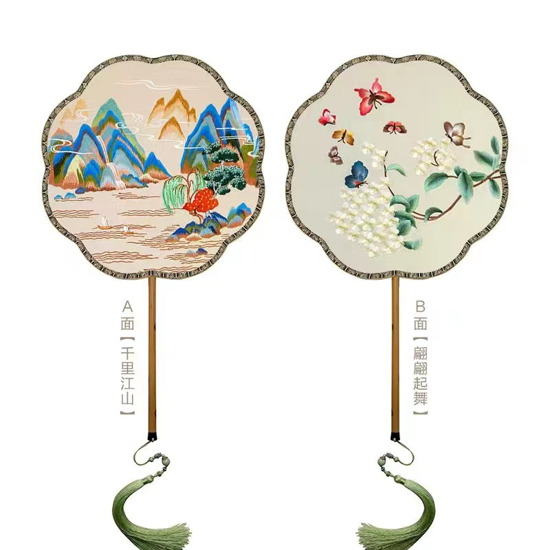 Double-sided silk fan with Su embroidery