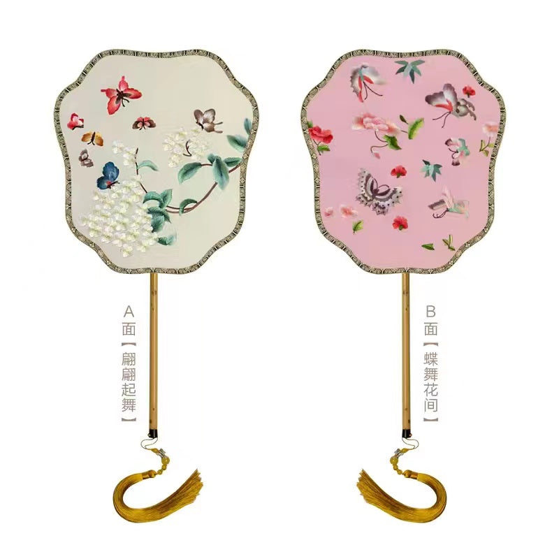 Double-sided silk fan with Su embroidery