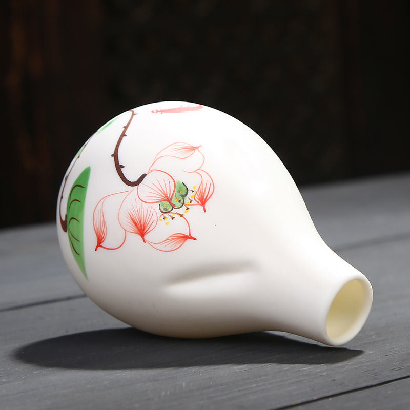 Hand-painted ceramic vase--Height 9-12cm