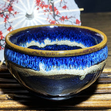 Load image into Gallery viewer, Blue pattern Tea cup
