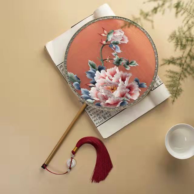 Suzhou embroidery antique silk embroidery round fan