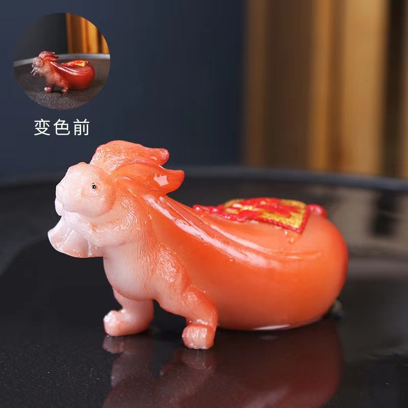 Creative boutique Little Rabbit Year of Rabbit color changing tea accessories