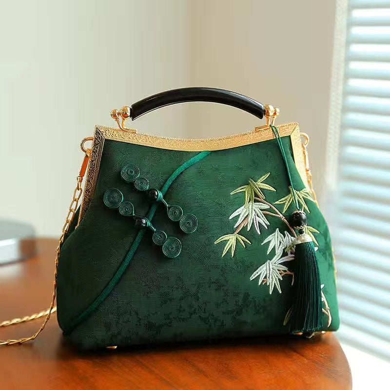 Vintage embroidered cheongsam handbag