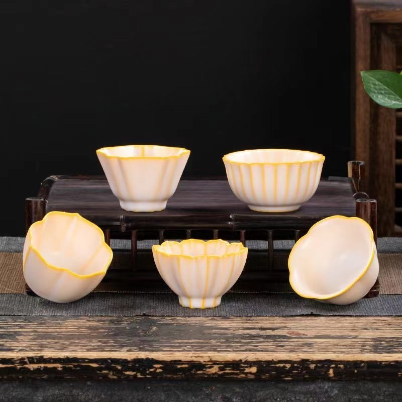 Yellow Ru Kiln Tea Cup with High Beauty Tea Cup