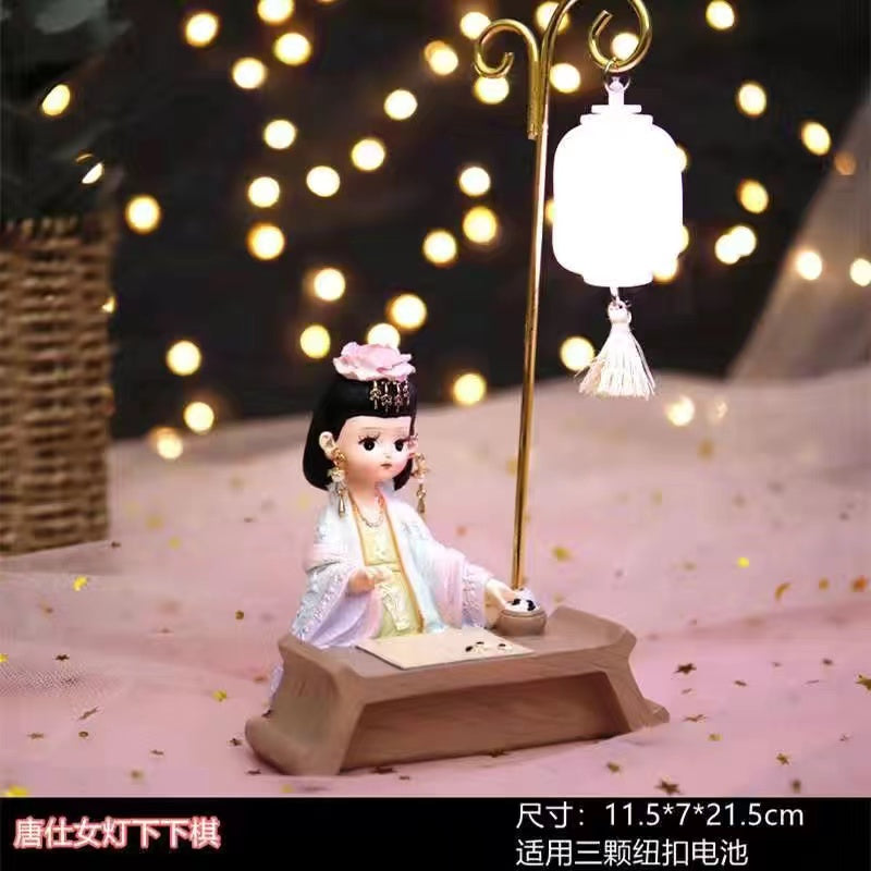 Ancient Chinese clothing Tang rhyme girl doll