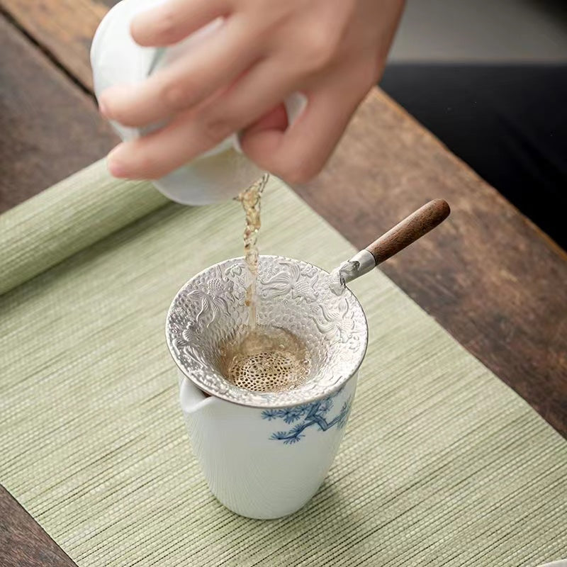 Handmade carp relief tea filter