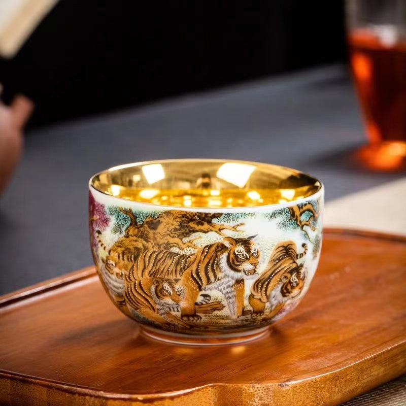 Master Collection----  Hand-painted tiger Gilt Teacup (M450)