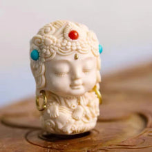 Load image into Gallery viewer, Buddha Guanyin Bead pendant
