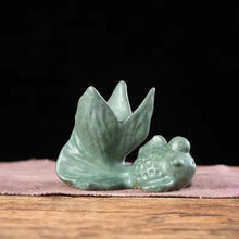 Load image into Gallery viewer, Ceramic Frog Tea Favourites
