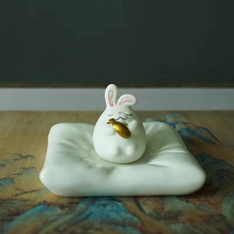 Ceramic Jade Rabbit Incense Tea Pet