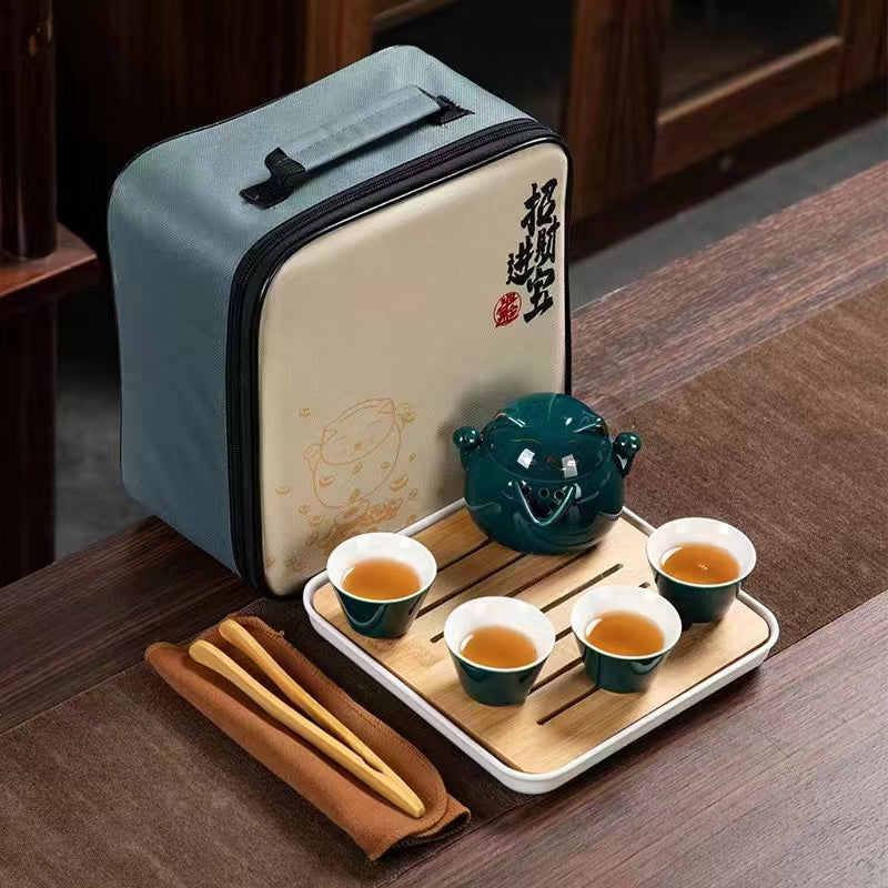 Fortune Cat Travel Tea Set