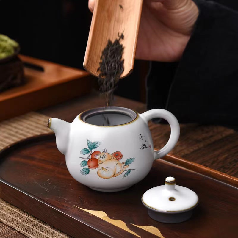 A vintage Ruyao cat Teapot