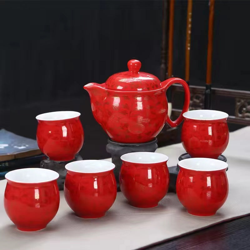 Ceramic set of teacups and teapots