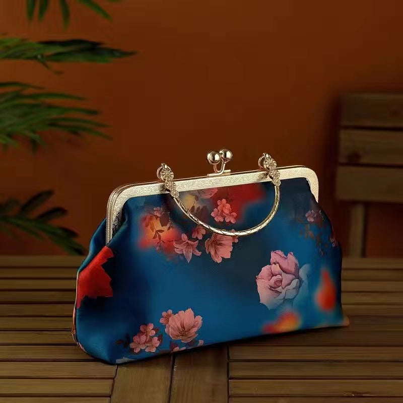 Gambiered Guangdong gauze Fully hand embroidered bag