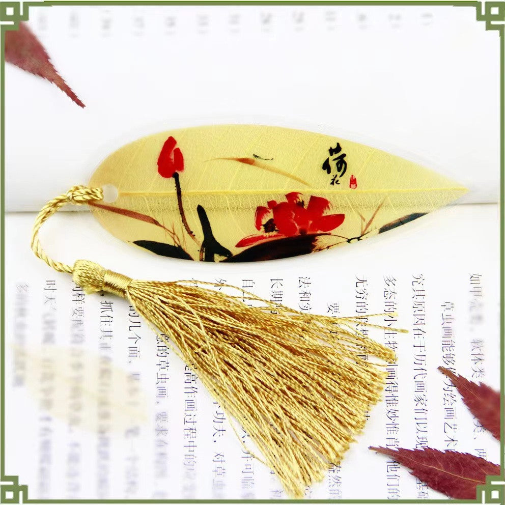 Openwork leaf lotus vein bookmark