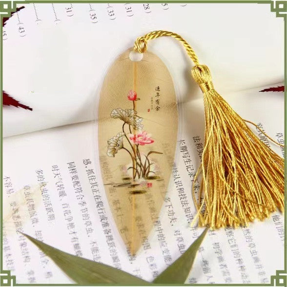 Openwork leaf lotus vein bookmark