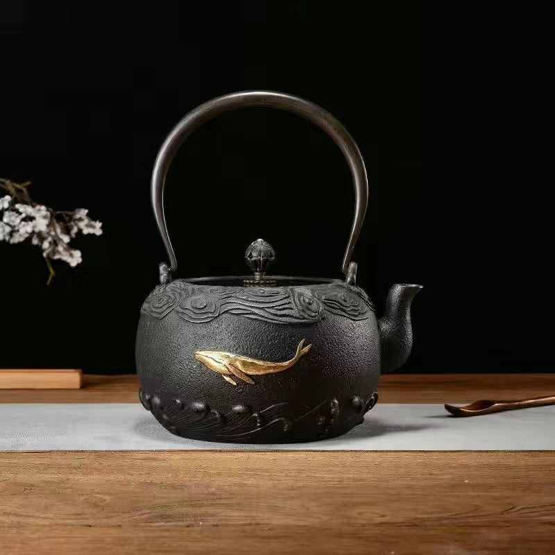 Purely handmade embossed old iron kettle