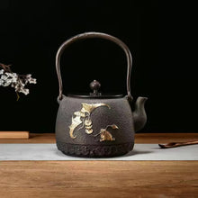 Load image into Gallery viewer, Purely handmade embossed old iron kettle
