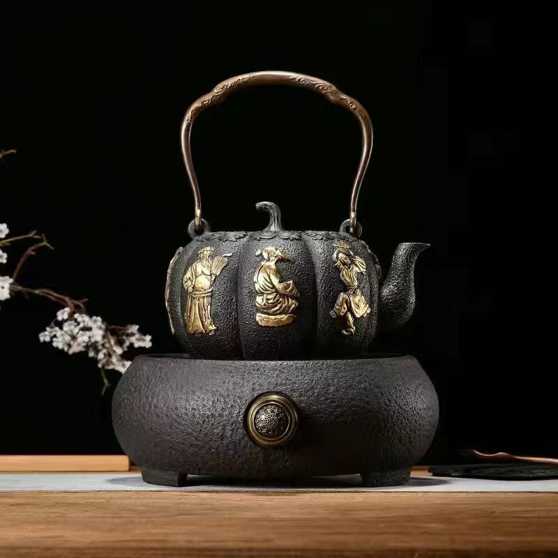 Purely handmade embossed old iron kettle