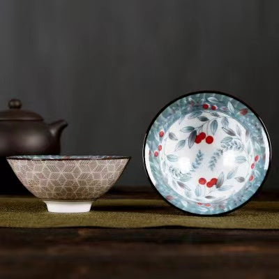 A blue and white porcelain tea cup with bucket cup