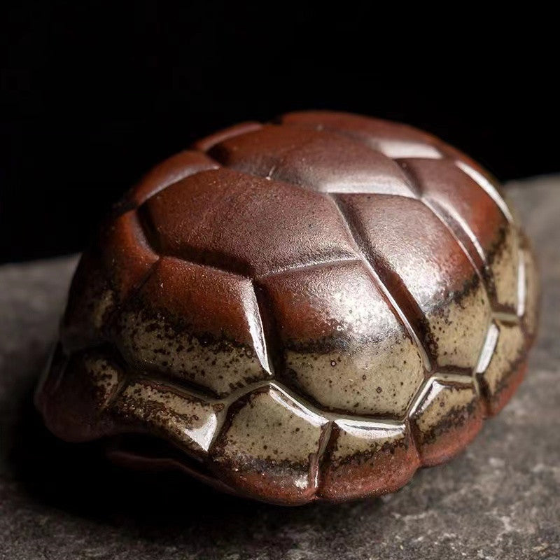 Qing Shui wood-fired turtle shell teapot ornament